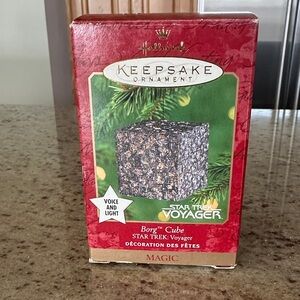 Hallmark Keepsake Ornament - Star Trek Borg Cube